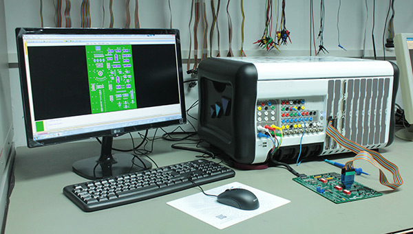 BVS Funktionstest und Lasttests fuer Industrieelektronik 4