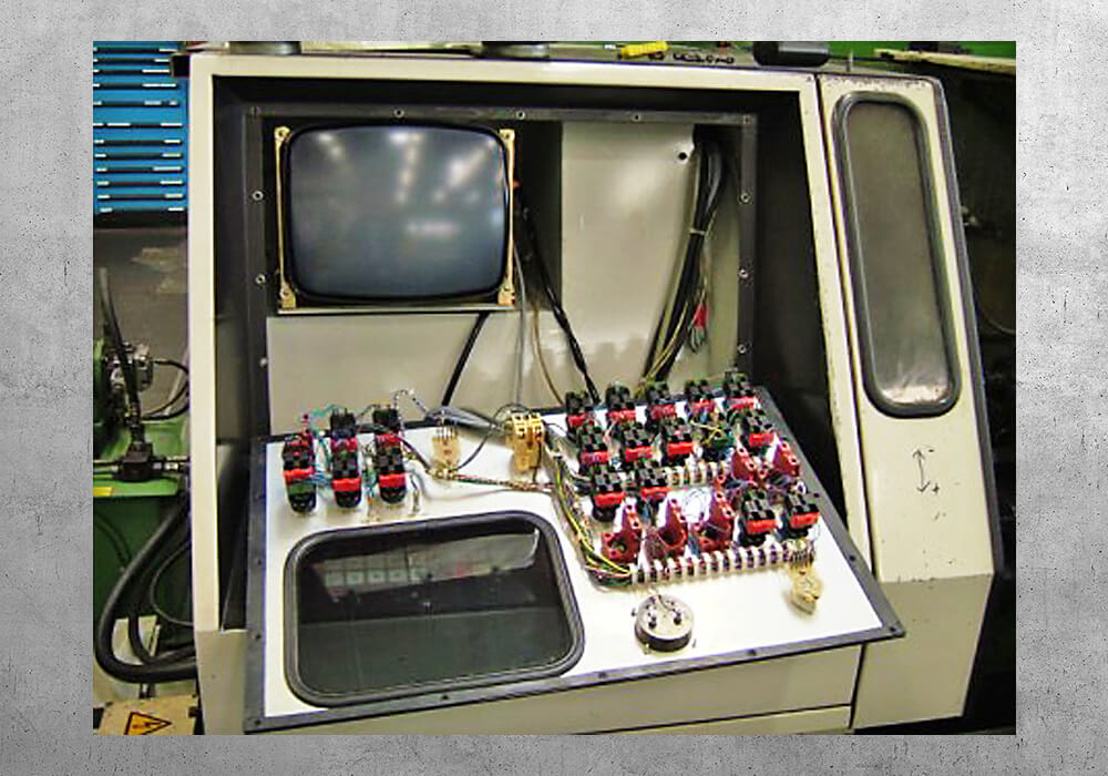 Mitsubishi TX-8, TX-8D, TX-8H original BVS Industrie-Elektronik GmbH.jpg
